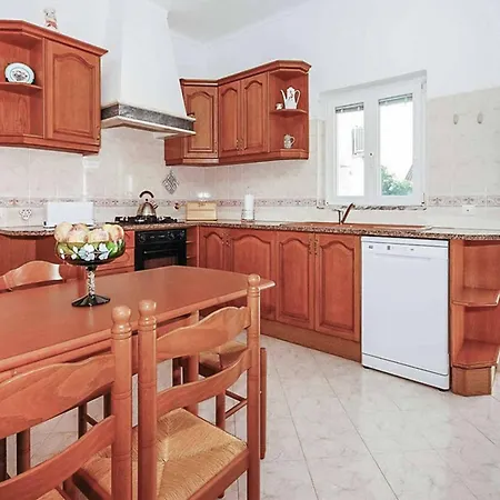 Bento Dios * Gale (Albufeira)